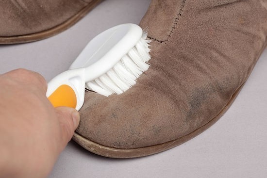 süet ayakkabı nasıl temizlenir