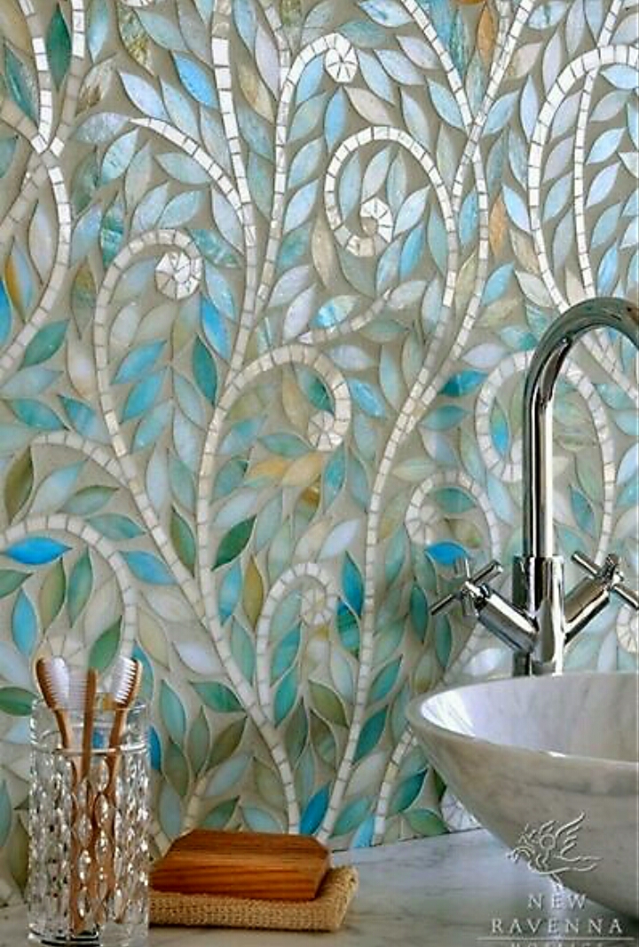yhaprak figürlü banyo mozaiği